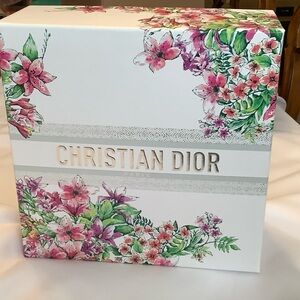 Christian Dior box